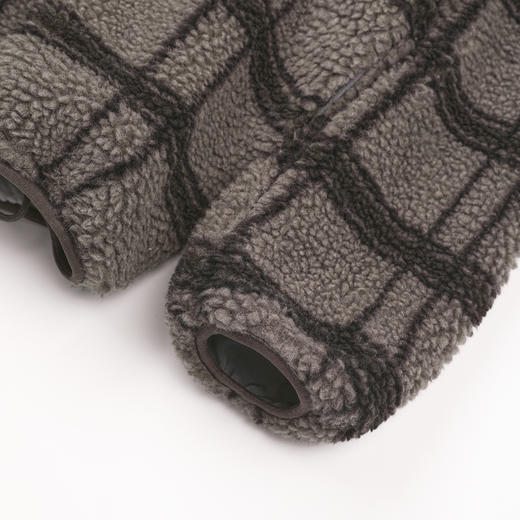 ROMI STUDIO“复古氛围”格纹羊毛针织两面穿摇粒绒外套RWCSWY7341 商品图4