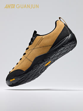 安踏冠军寻山丨休闲运动鞋真皮冬季男女耐磨防滑徒步鞋112618805A