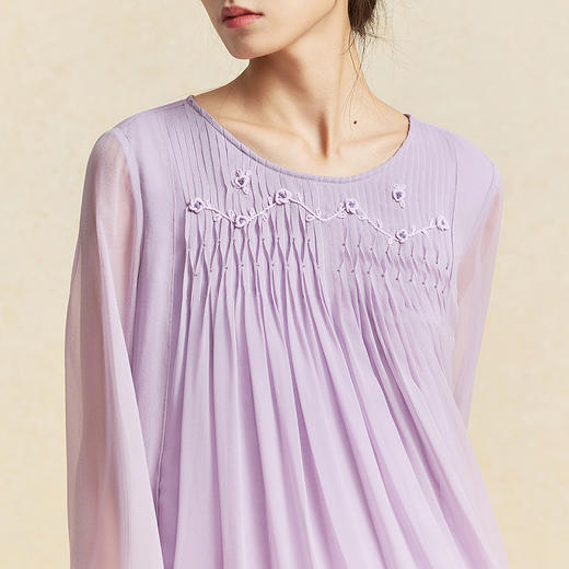【林栖设计小店】手工绣花|桑蚕丝捏褶钉珠淡紫仙气2026春新款真丝连衣裙1961199 商品图5