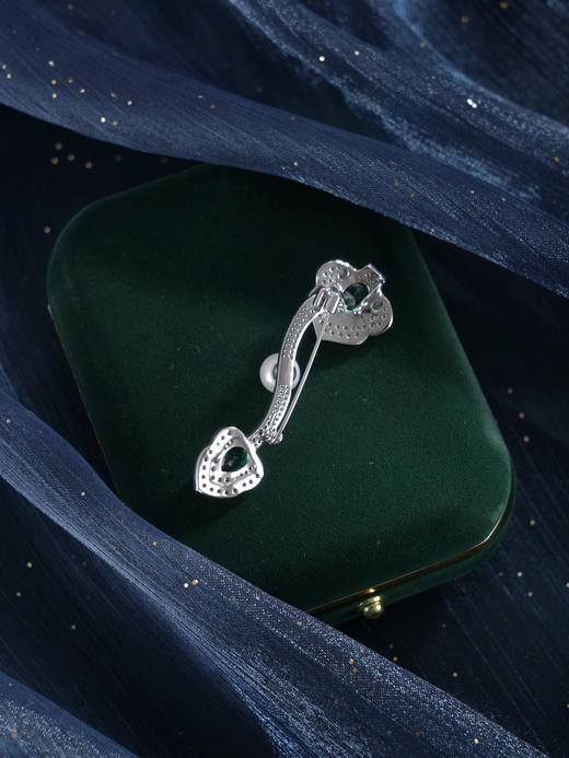 子佩集【如意珍宝】珍珠惜王妃胸针【ZXXZ007】7.5mm珠绿如意2601 商品图5