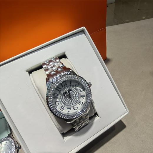 follifollie满星钻表盘女士钢表带高级感设计表盘尺寸30mm 商品图2