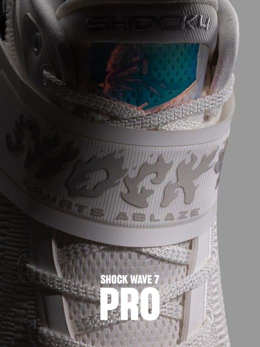 安踏狂潮7PRO耐磨防滑缓震碳板篮球鞋男专业实战低帮运动鞋正品男112611111S 商品图3