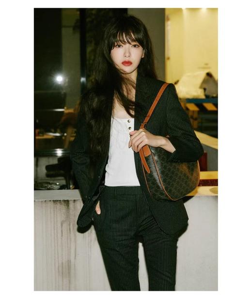 赛琳 HELOISE标志印花牛皮革手袋 腋下包 hobo 大/小号（LZ） 商品图4