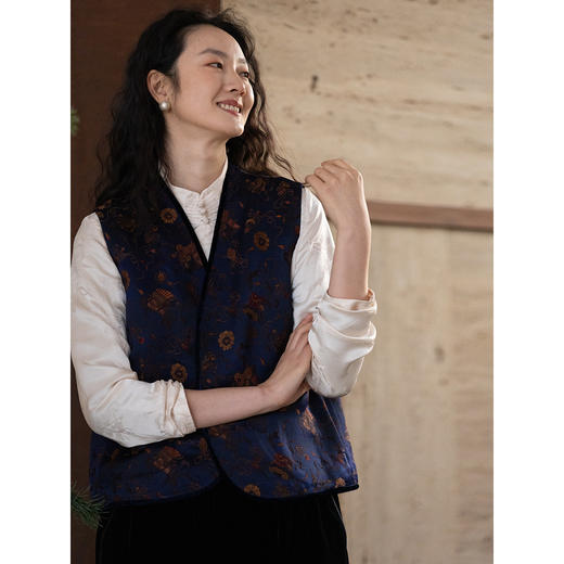 牧衣游原创 61姆米重磅暗八仙吉祥纹饰织锦马夹复古文艺 宴群山 商品图3