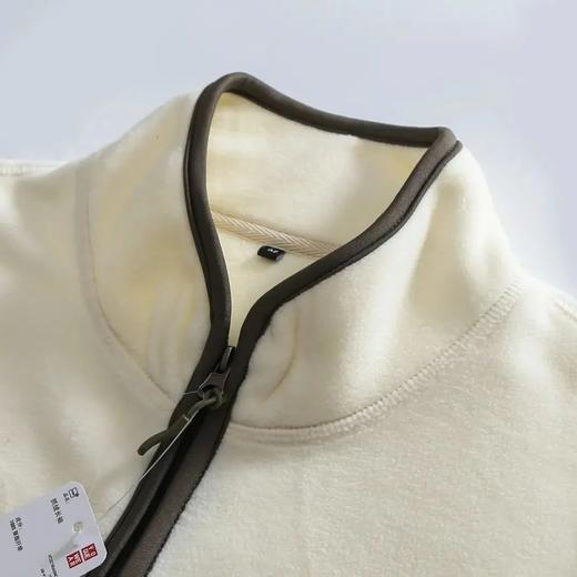 UYK 同款，通过将单纱线更换双纱加捻线进行织造 商品图3