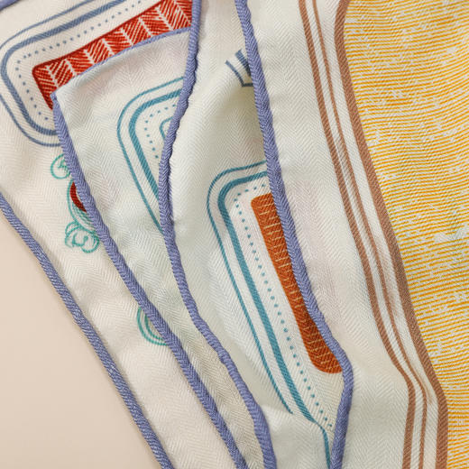 【宫里上新】宫阙云间·羊毛方丝巾 JD 商品图6