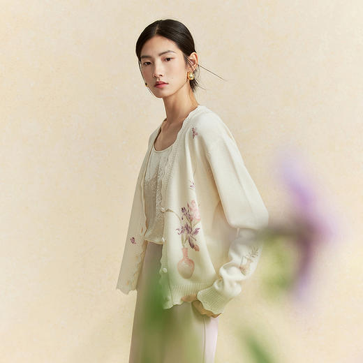 【林栖设计小店】宋瓷雅画|绵羊毛印花米白花边新中式2026春新款毛织外套1961050 商品图8