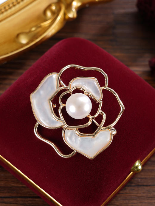 子佩集【浪漫静好】珍珠惜王妃胸针【ZXXZ003】10mm珠镀金玫瑰花2601 商品图3