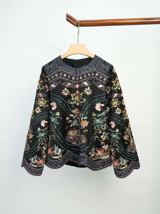 B252978刺绣上衣 商品图4