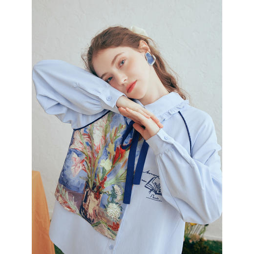 两三事梵高文艺冷寂烛光2026春季新款可拆领带印花拼接绣花衬衫女 商品图2