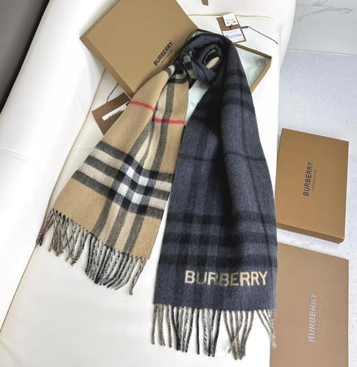 秋冬特惠💰240 上新！巴宝莉围巾《格纹拼色围巾 》驼色拼焦糖色 商品图5