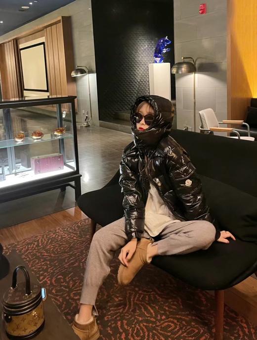 一店k（工厂年底周转资金 福利价！） 羽皇级别！90%鹅绒！ 降温本命羽绒服 穿上就是氛围感女生 超多明星都在穿  litte长款/Maire短款/粗花呢鹅绒服 商品图8