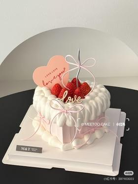 爱心复古草莓蛋糕-低糖处理无添加