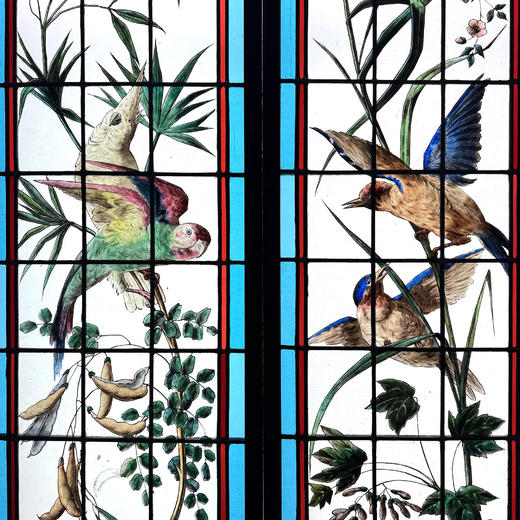 独角鹿西洋古董19世纪末法国新艺术风格时期著名画师Henri Curcier签名出品异域花鸟主题彩绘玻璃花窗一对 商品图4