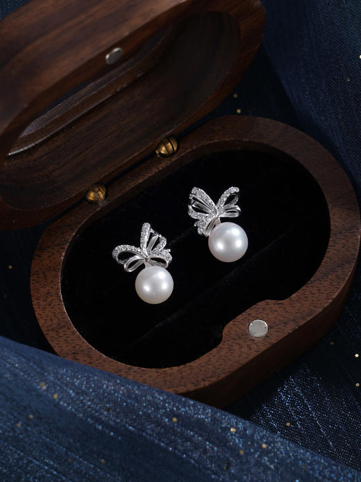 子佩集【小情结】银S925珍珠惜王妃耳钉【MZEH006】7.8mm珠蝴蝶结2601 商品图2