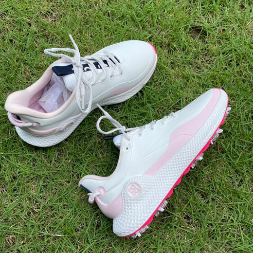 正品 G4 女士高尔夫球鞋，看内长下单。无原盒
36.5/2(内长225)
38/1(内长235)
40/1(内长250)
40.5 /1 （内长255） 商品图4