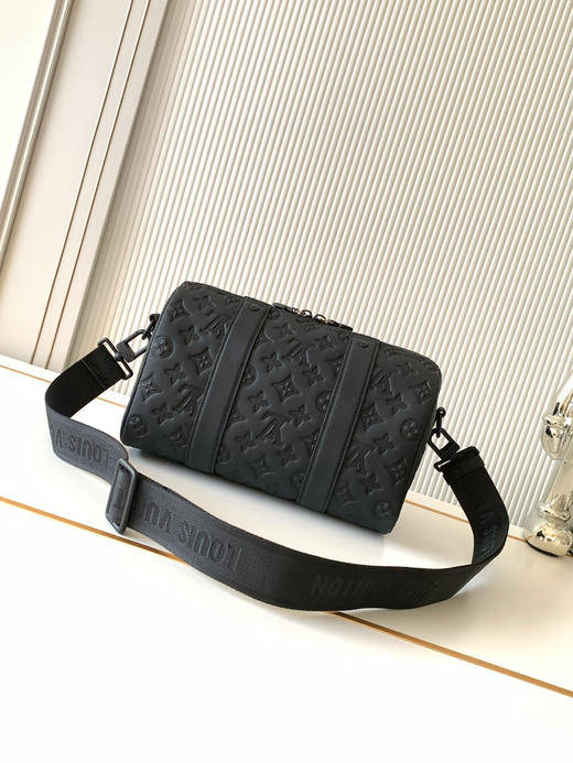 秋冬特惠💰1350 渠道级LV 【全钢五金 MB163c01变码芯片】te级LV 全套包装 M26750 Keepal 旅行袋 商品图2