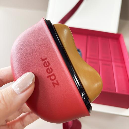 【zdeer左点砭石按摩器】 左点电动刮刮板面部按摩 礼盒款  （赠10ml精油*5瓶） 商品图8