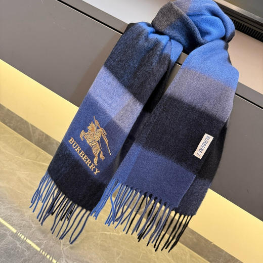 秋冬特惠💰240 巴宝莉围巾 高品质新品 金丝战马刺绣羊毛围巾！ 商品图3