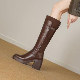 【预售5天】软厚底时装靴真皮圆头骑士靴女棕色百搭粗跟长筒靴CFE&C6500