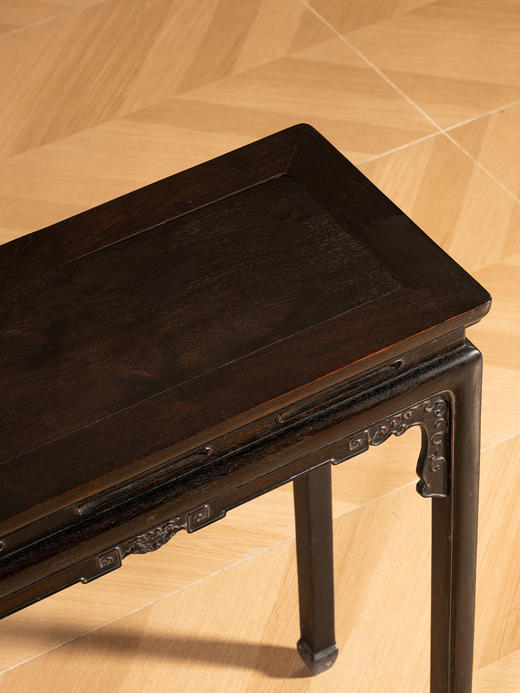 清	红木束腰马蹄腿云纹条桌 商品图2