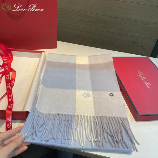 秋冬特惠💰280 诺悠翩雅围巾 送人自留都太高大上了 商品图0