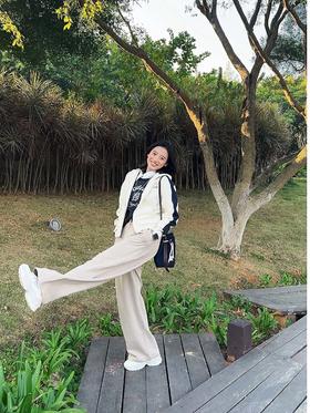 🍃公园秋游穿搭|奶白运动风太适合户外啦！