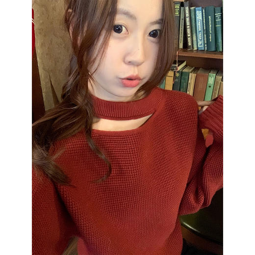 <曾小咸推荐>现货秒杀 ！微信超特价！韩系镂空挂脖针织衫 日常169.99 立减90 秒杀79.99！！抽绳微喇加绒休闲裤 秒杀69.99！！ 商品图4