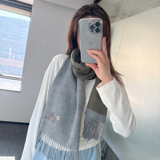秋冬特惠💰260 诺悠翩雅围巾【拼色小围巾】送人自留都太高大上了 商品图8