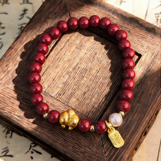 【周D福同款“拍马屁”手串】宝梵迪2026年新款本命年“周D福”同款拍马屁吉祥佩戴物红色朱砂玛瑙手串BF 商品图2