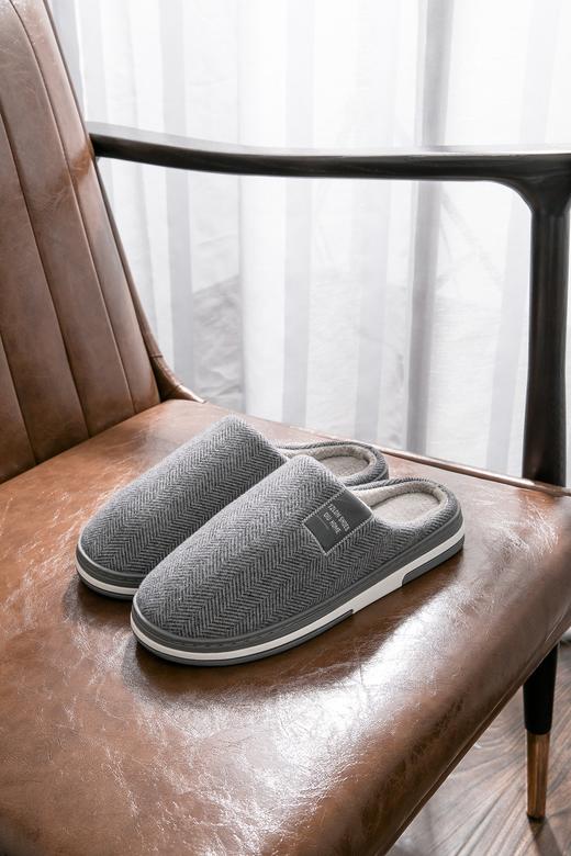 【软底格子家居半托毛鞋181】✅  耐磨防滑老北京棉鞋、毛毛很软很舒服✅  一脚蹬穿脱比较方便，适合中老年人  鞋面不臃肿、底很厚实防滑✅  36-45码 可选 ！  男女款! 商品图8