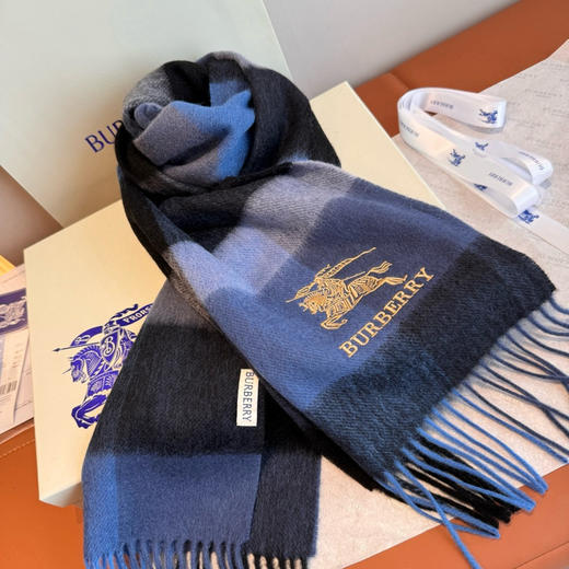 秋冬特惠💰240 巴宝莉围巾 高品质新品 金丝战马刺绣羊毛围巾！ 商品图6