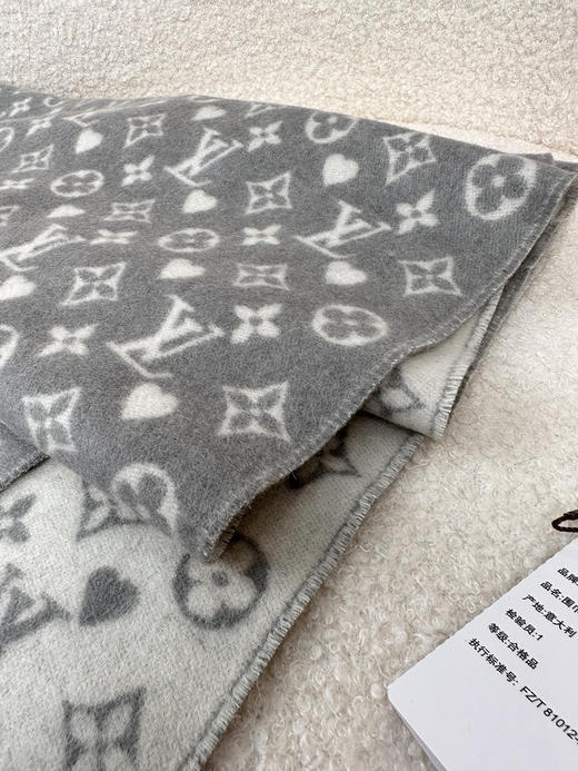 秋冬特惠💰260 LV围巾【L家爱心系列小披肩】 商品图7