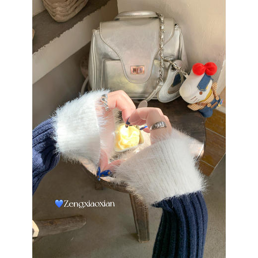 <曾小咸推荐>现货秒杀 ！微信超特价！韩系翻领短款针织衫 日常199.99 立减110 秒杀89.99！！ 商品图2