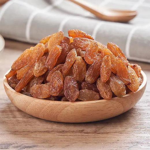 【蜜饯精选】新疆红香妃葡萄干 新疆吐鲁番当季优质红香妃葡萄 人工筛选自然晾晒而成  粒大无核 果肉厚实 肉软清甜 有近似玫瑰花的香味 商品图2