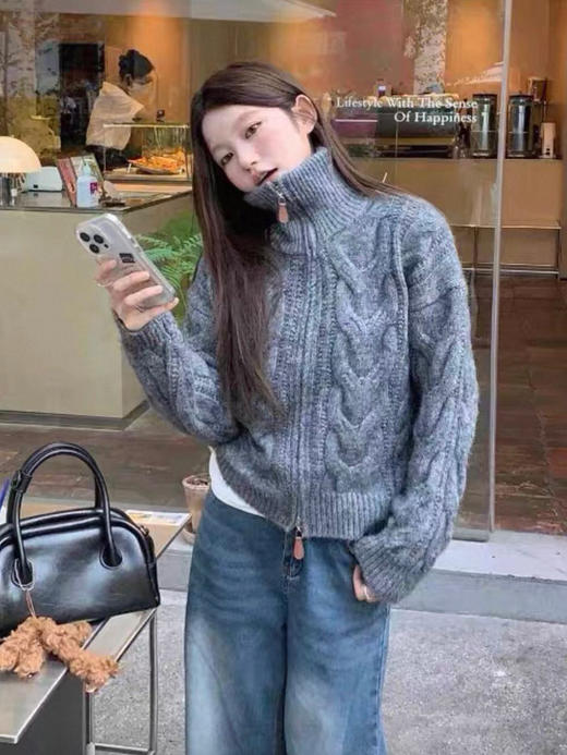 【百图lulu定制】【板栗羊绒外套】羊毛羊绒混纺  绞花  双头拉链 衣领可翻折可立领 羊绒开衫 商品图9