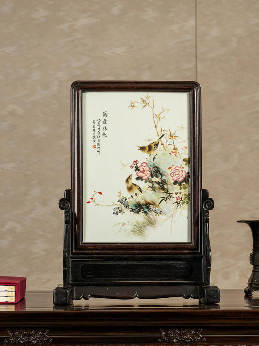 近代	红木镶粉彩花鸟纹插屏 商品图4