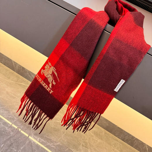 秋冬特惠💰240 巴宝莉围巾 高品质新品 金丝战马刺绣羊毛围巾！ 商品图3