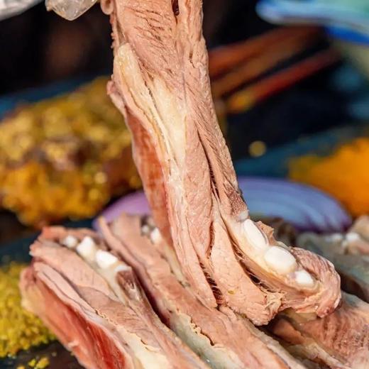 【内蒙古·精修羔羊羊排】正宗6-8个月散养羔羊 肉质鲜嫩多汁 疯抢中！！顺丰直发肥瘦相宜 无膻味更营养 1.7斤±/袋 商品图4