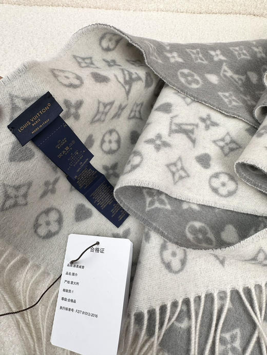 秋冬特惠💰260 LV围巾【L家爱心系列小披肩】 商品图8