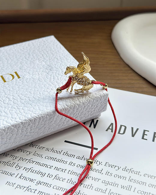 THS-无 D家 独家飞马红绳手链 马年飞马踏云一马当先手链 CU1337 商品图6