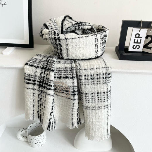 秋冬特惠💰320 香奈儿围巾 实物真心美 披肩 商品图6