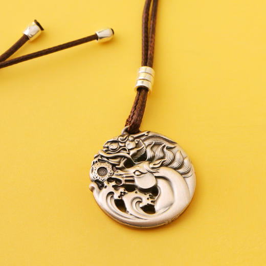 骁腾银吊坠 商品图4