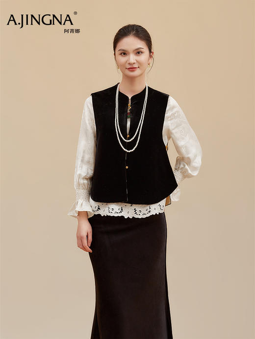 【轻奢国风】阿菁娜冬季新款AB面丝绒马甲宝石扣金色提花设计新中式双面穿轻奢国风外套F30D203027 商品图2