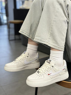 Nike Air Force 1 Low 马年限定