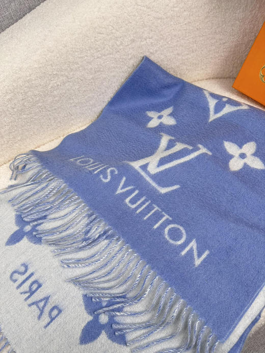 秋冬特惠💰240 LV围巾 霍思燕同款披肩围巾两用！ 商品图5