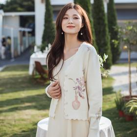 【林栖设计小店】宋瓷雅画|绵羊毛印花米白花边新中式2026春新款毛织外套1961050