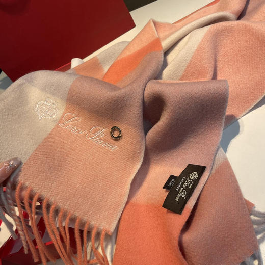 秋冬特惠💰280 诺悠翩雅围巾 送人自留都太高大上了 商品图4