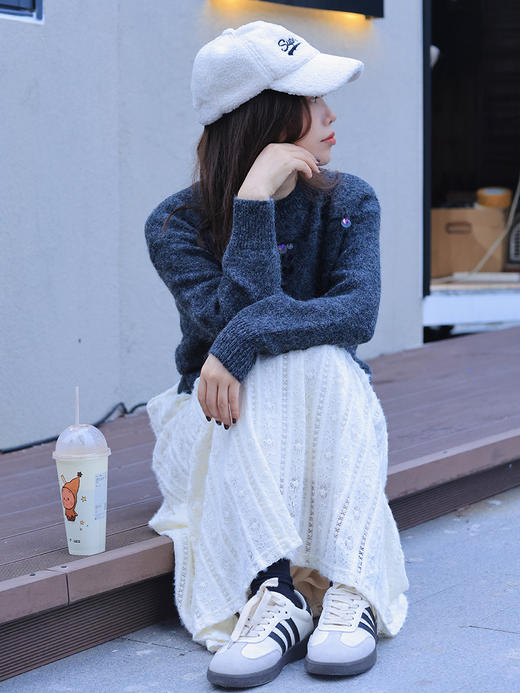 【百图lulu定制】 软糯风圆领毛衣女套头  高级感  针织衫 商品图3