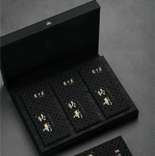 小绝影 18000元/斤 商品图1